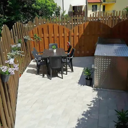 Apartman Cindy Lovran