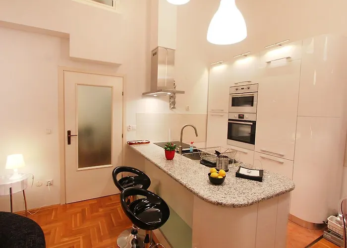 Apartman Cindy Lovran